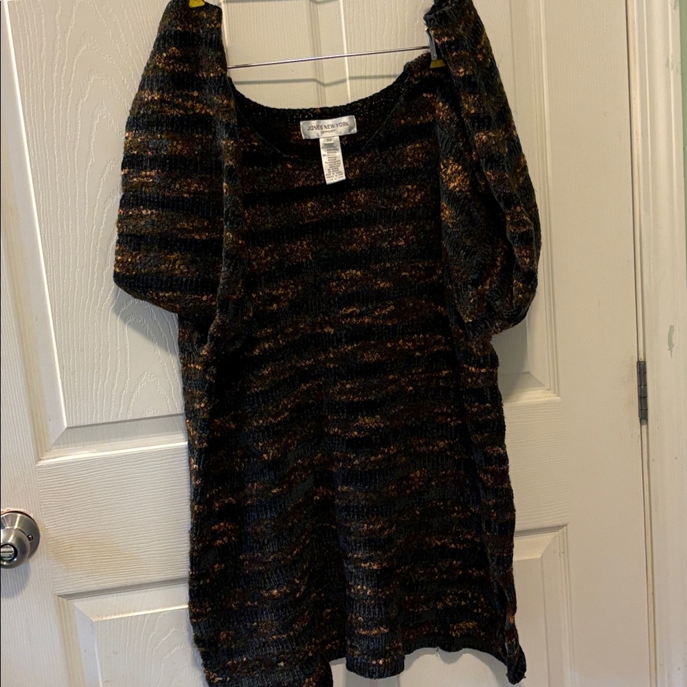 Jones New York Sport Black and Brown Knit Mohair Angora goat sweater